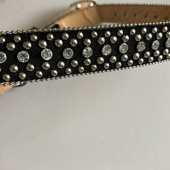 Guess Black Suede Studded Western Style Belt Silver Buckle Size Large - Picture 4 of 9